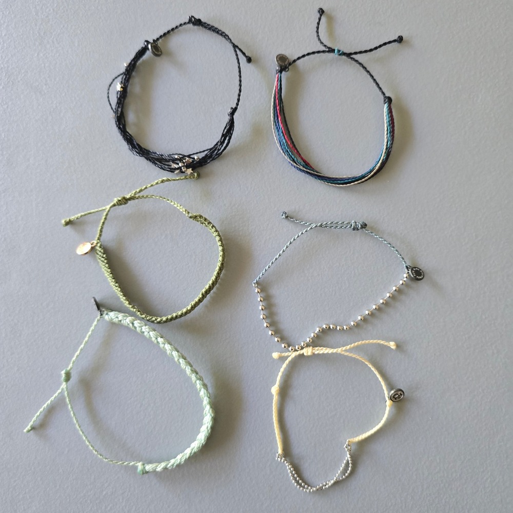6 Pura Vida Bracelets